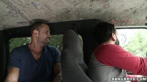 Euro tourist falls for the Bangbus - B@ngBus