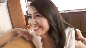 Maki Hojo The Horny Japanese Cougar