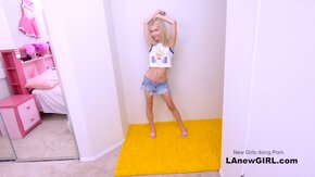 Cute teen girl gets tight pie filled with cum