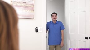 Stepsiblings fuck for Valentine's Day