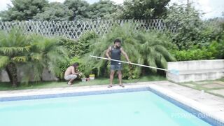 Vitoria Beatriz Asks Maintenance Staff Of Yummy To Fuck Her With DAP 0% Pussy