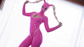 Scarlet Chase – Tasty Latex, Anal Treats & Fuck Machine