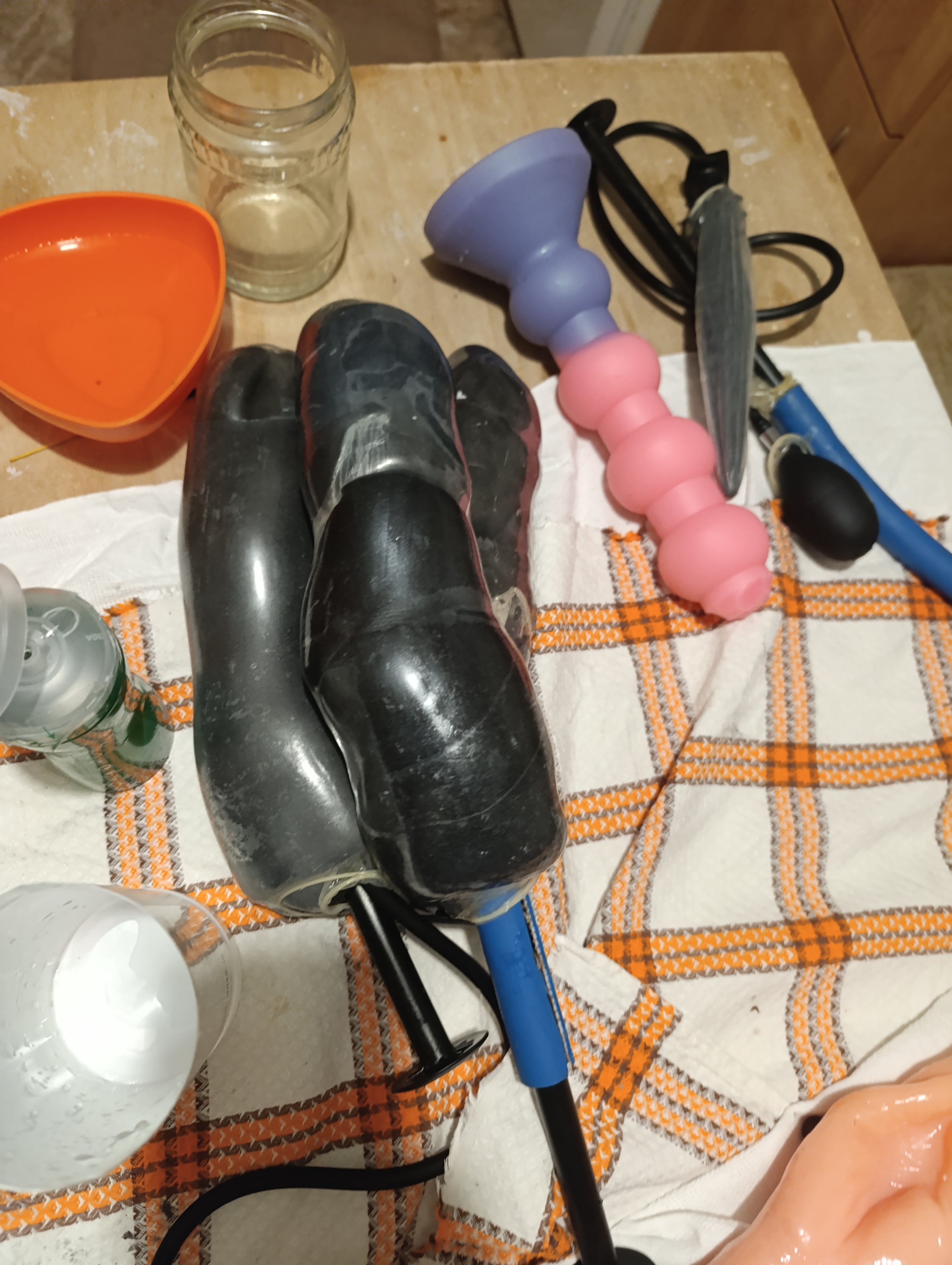 ANAL HARD giant rubber anal toys