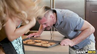 Nicole Aniston - Nicole Aniston Fucks Her Son’s Coach