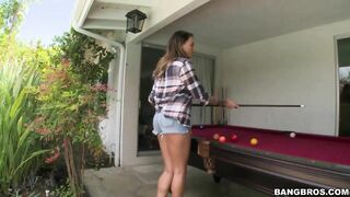 Juelz Ventura satisfies her anal craving