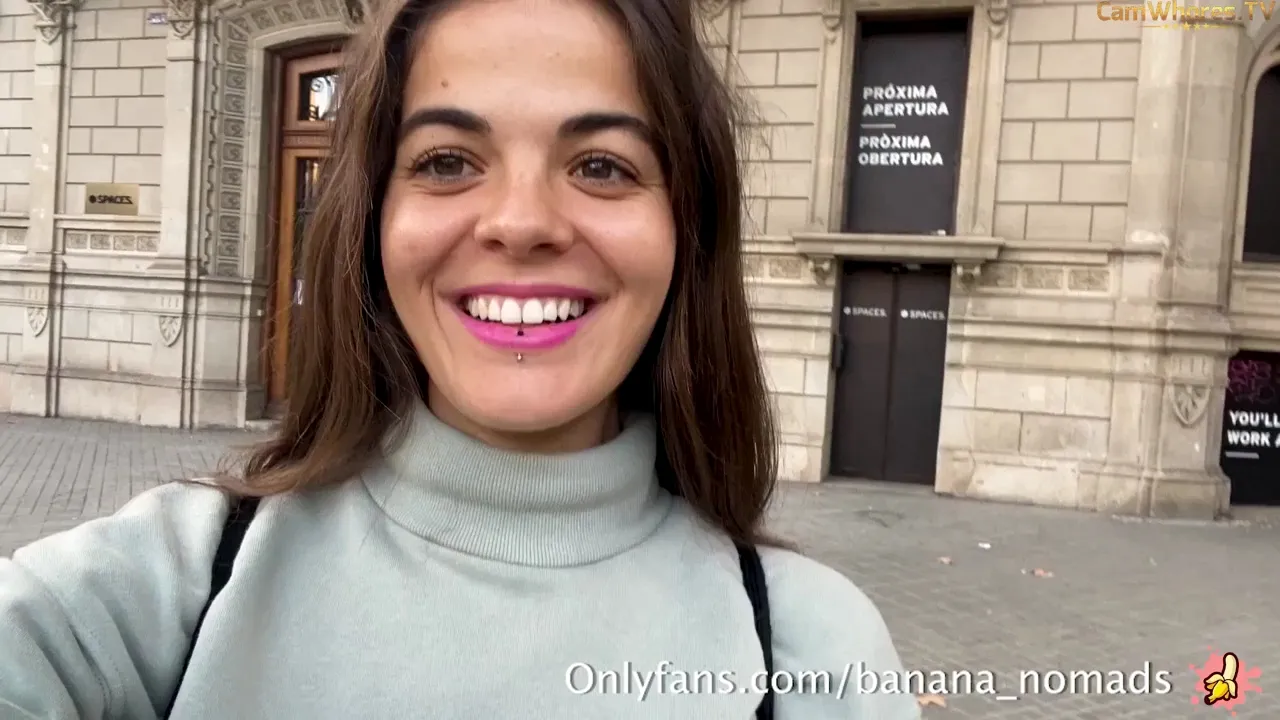 Banana Nomads Cumwalk