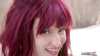 Hete Tina & Lisa - Lucas Gets The Double Pussy Treatment 2