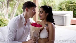 Yasmina Khan - The Romantic Baby Making