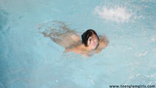 [TGG]+Thais+-+Pool