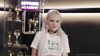 Curvy Blonde Teen Cutie: Horny Teen's Sex Podcast