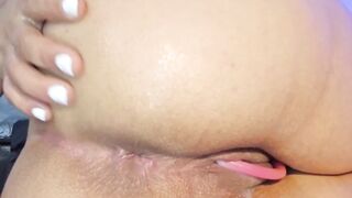 Horny girl Hole gap play
