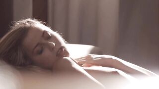 Abigaile Johnson - Solo Fingers