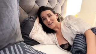 Sexy Busty Big Booty Stepmother Fucked And Mouth Filled With Cum
