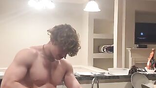 Teen Femboy Maid Luigi fucked
