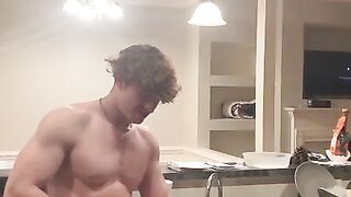 Teen Femboy Maid Luigi fucked