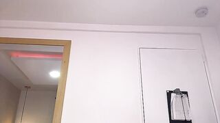 S a l o m e _ B e n n e t - 2 0 2 6 1 0 1 7 - 1 7 2 9 3 2