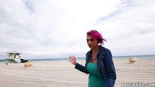 Anna Bell Peaks Throws Fan a Bone