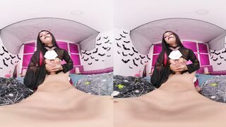 M0n5t3r H1gh: Dr@cul@ur@ - Roma Amor