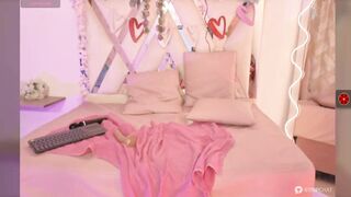 Latina Webcam hina_tay_05-02-26
