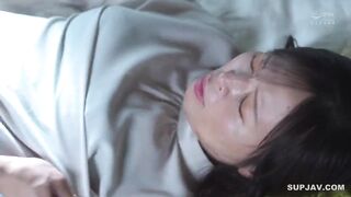 After A Date With My Girlfriend Who Has A 5 PM I Have Unprotected Sex With Her Mother
