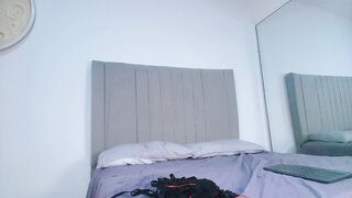 s o p h i e _ l o p e z _ _ - 2 0 2 6 1 0 2 5 - 2 3 0 8 5 6