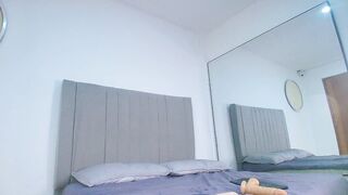 s o p h i e _ l o p e z _ _ - 2 0 2 6 1 0 2 6 - 0 2 4 7 3 3