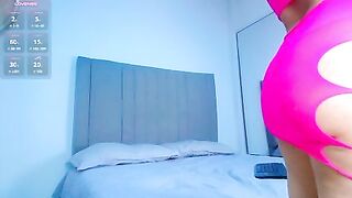 s o p h i e _ l o p e z _ _ - 2 0 2 6 1 0 2 7 - 2 2 0 3 2 2