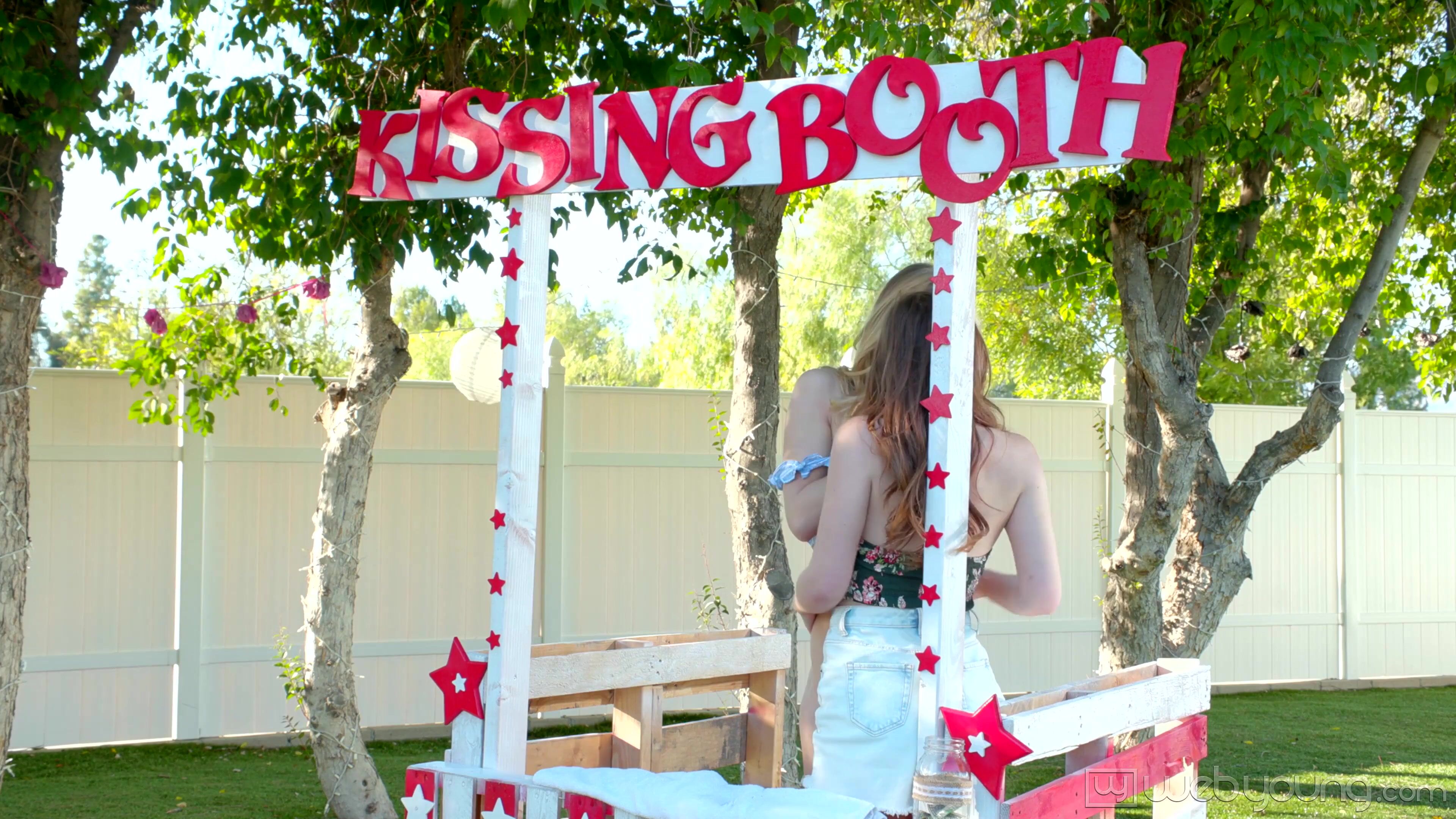 Caught at the Kissing Booth - Ivy Wolfe, and Danni Rivers