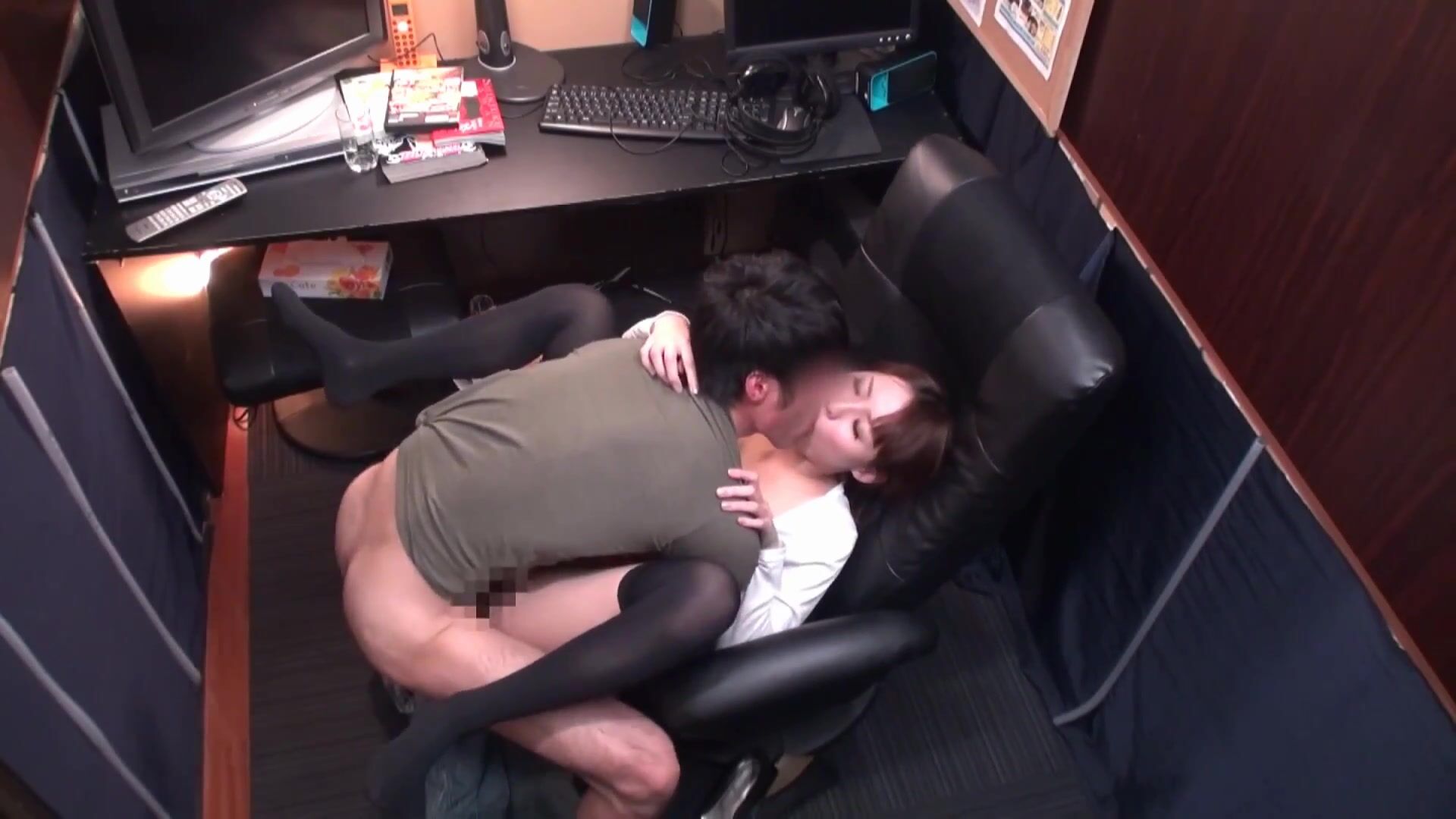 SCOP-085a - Akari Yuu, Matsu Sumire, Mizushima Azumi, Nagase Marin - 1080p