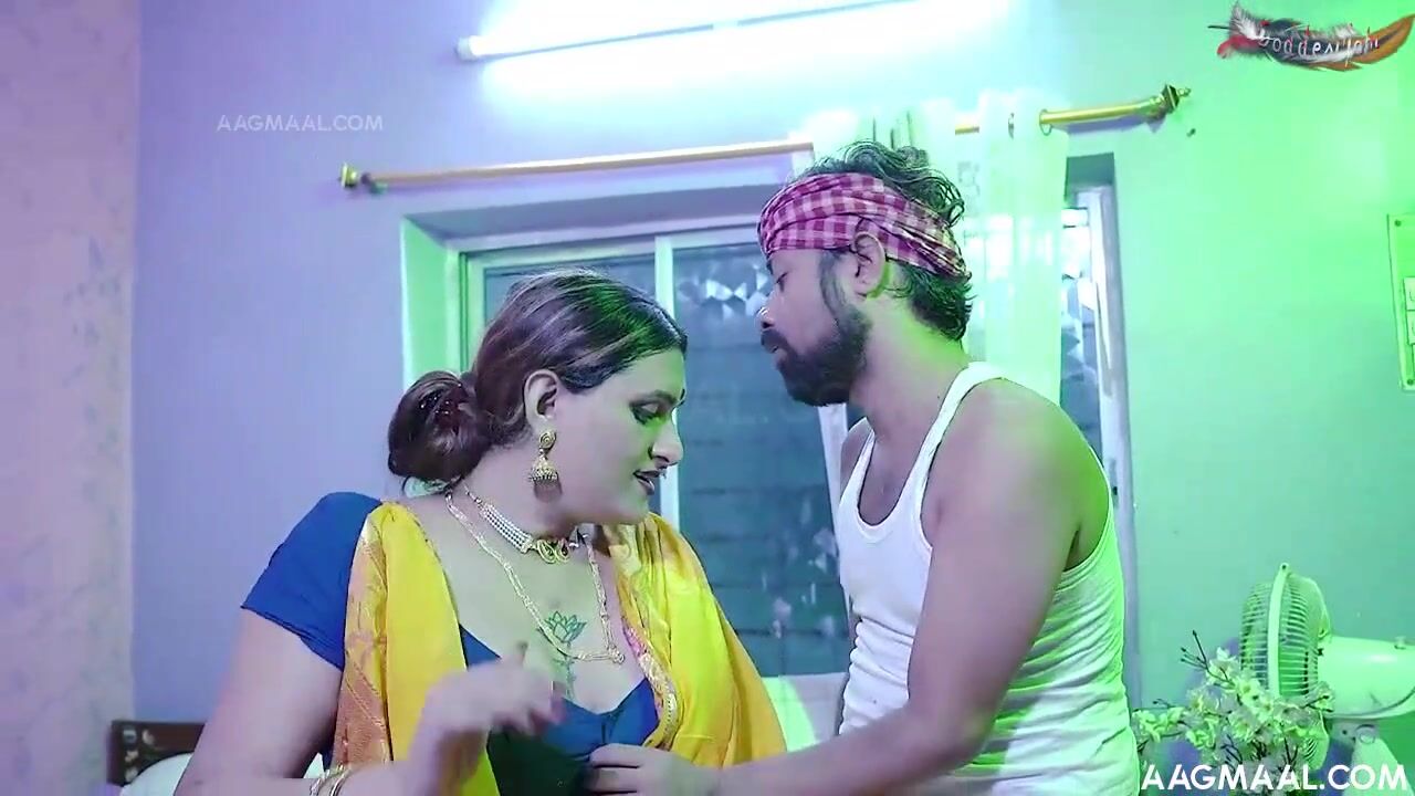 Bengali Aunty Uncut (2023) GoddesMahi Bengali Hot Short Film