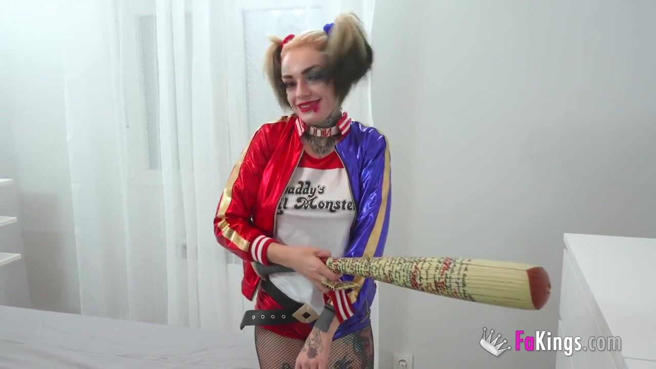 Lady Medusa - Has visto las tetas de Harley Quinn? Busco una polla más  grande